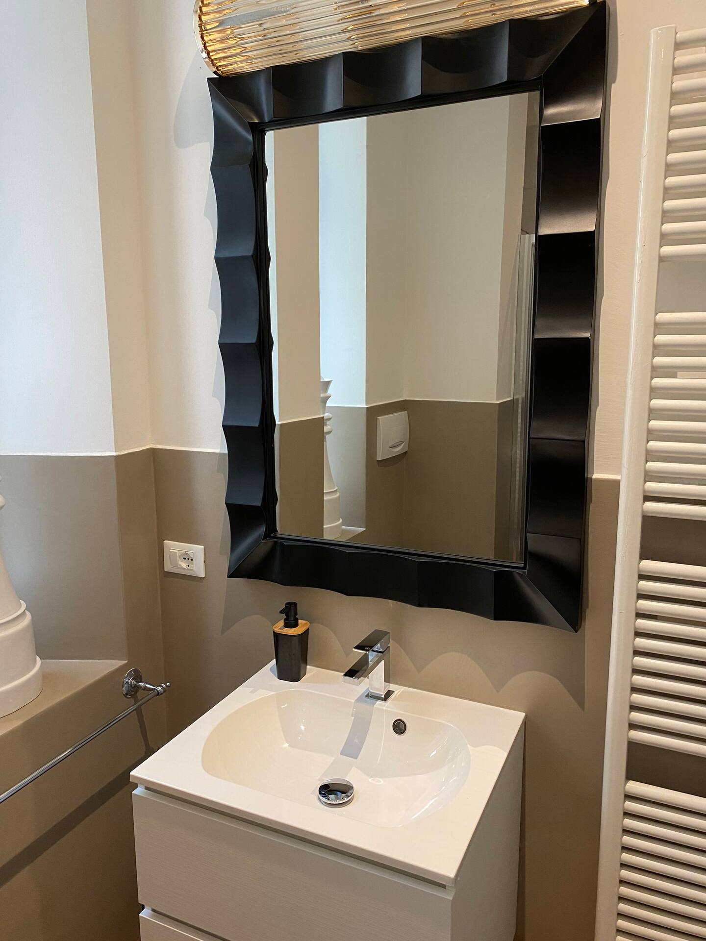 506568f2-7801-46e9-8722-09832032e62a